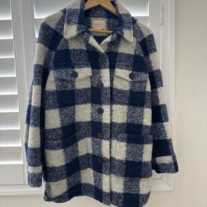Sezane Manteau Blue and Ecru Plaid Women's Coat